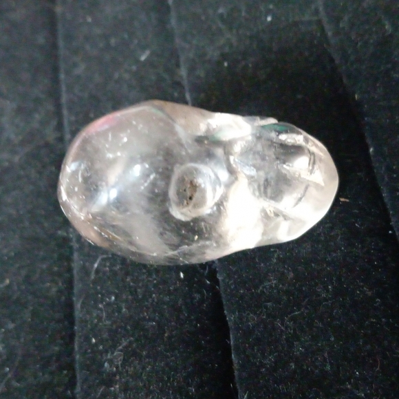Gemstone healing stone skull - Picture 3 of 4